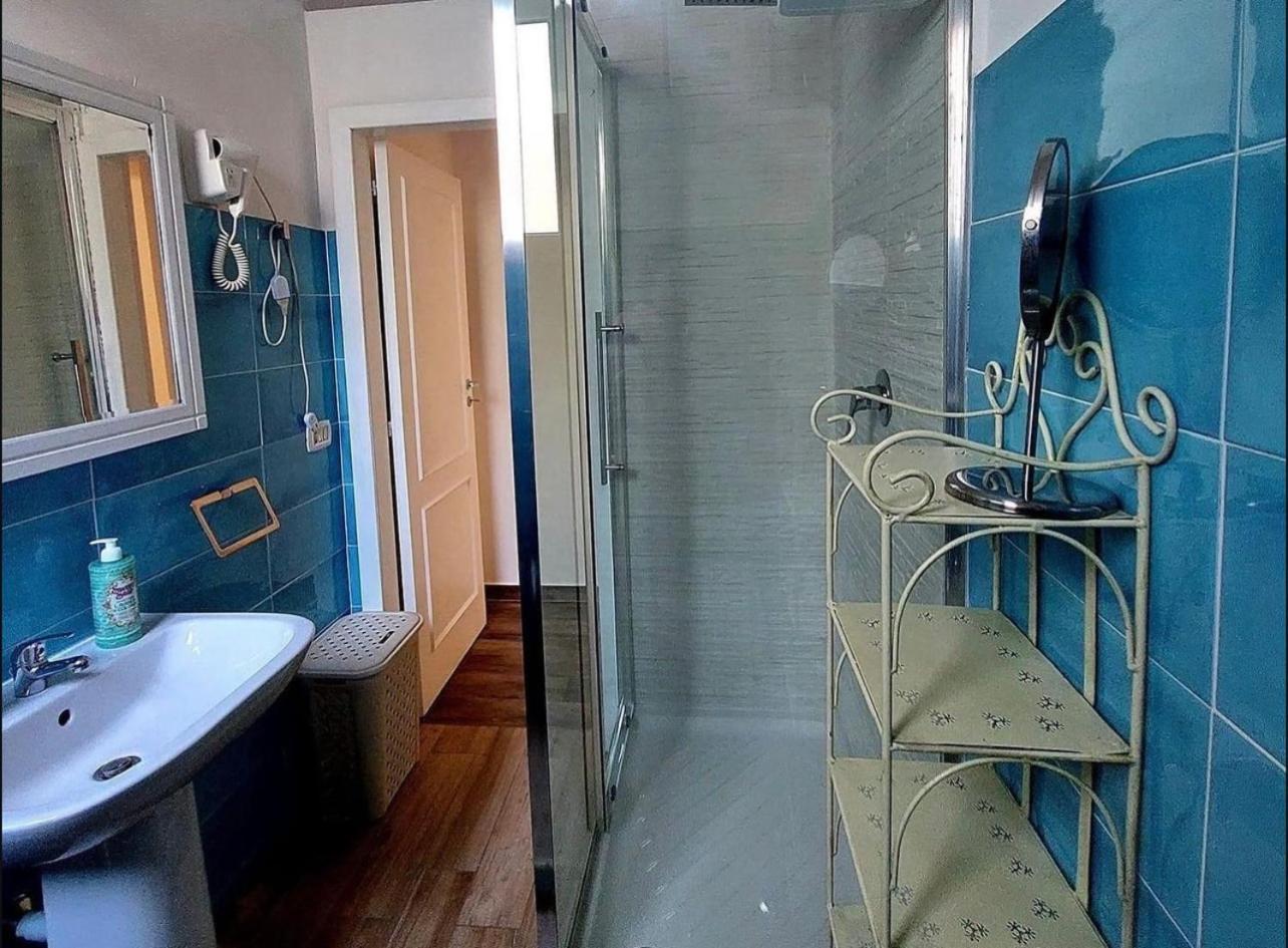 Domus Carbonari Apartment *